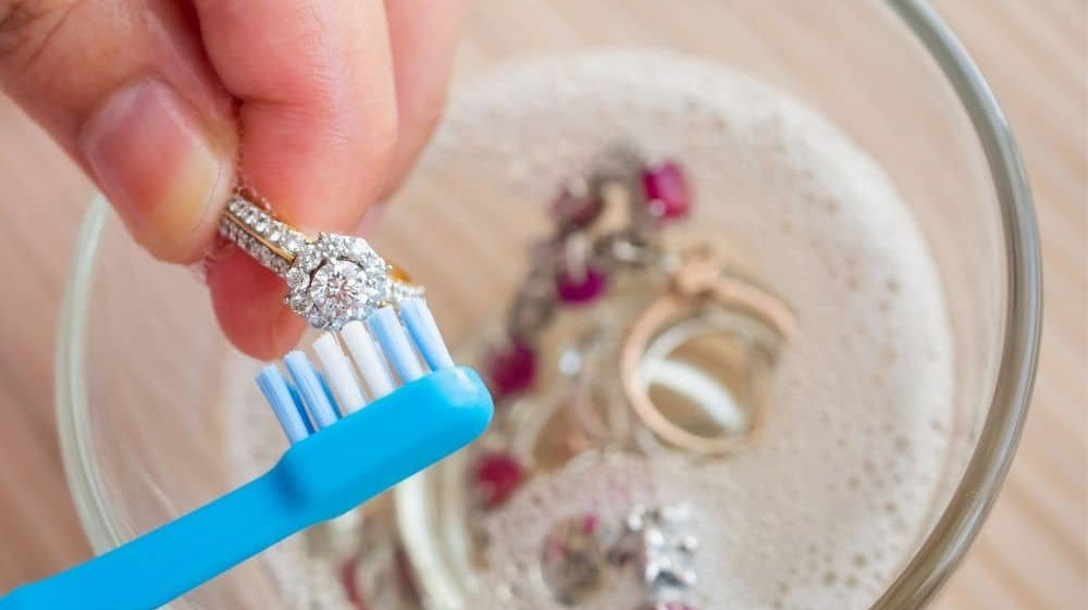 How to take care of your Opal jewellery?