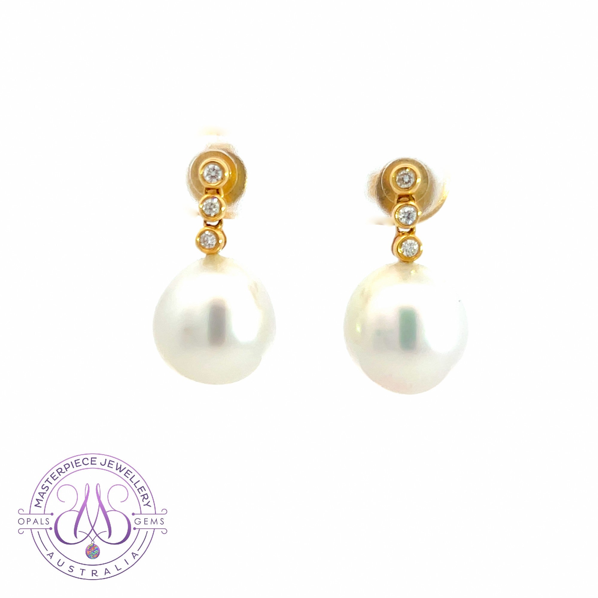 18kt Yellow gold short drop South Sea Pearl and diamond earrings