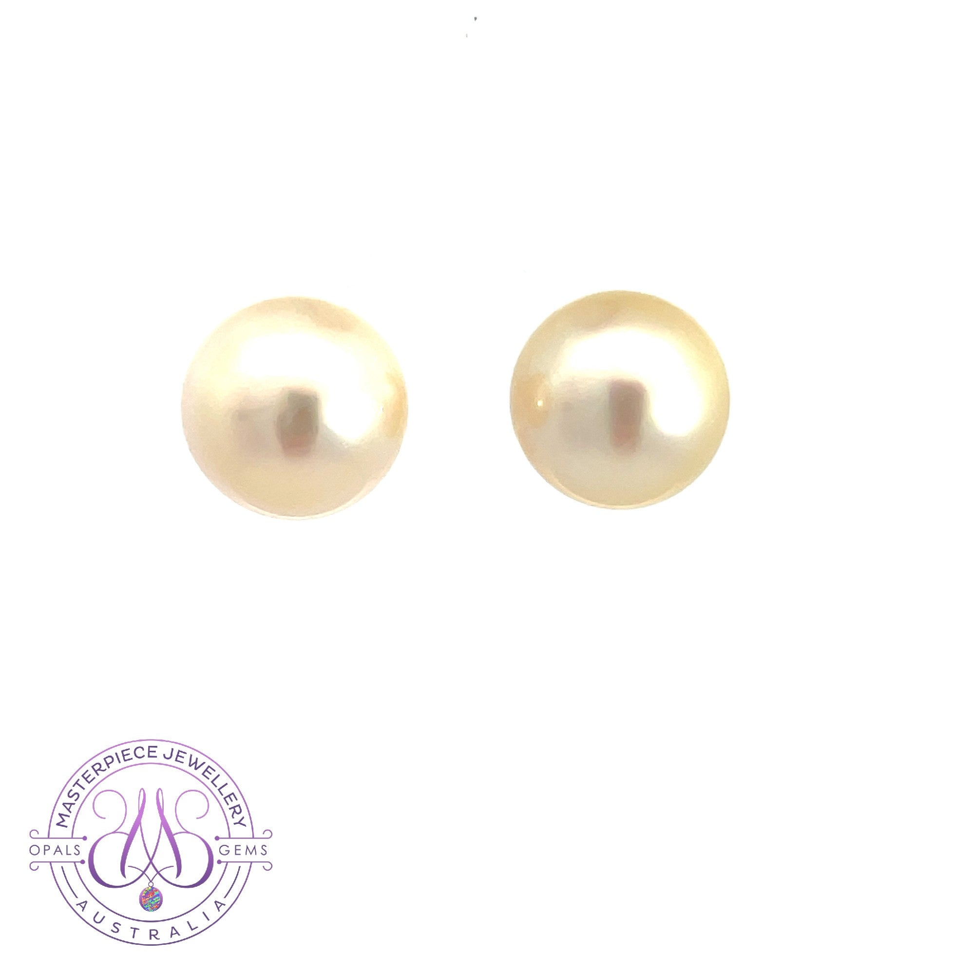18kt Yellow Gold South Sea 11-122m studs light champagne colour