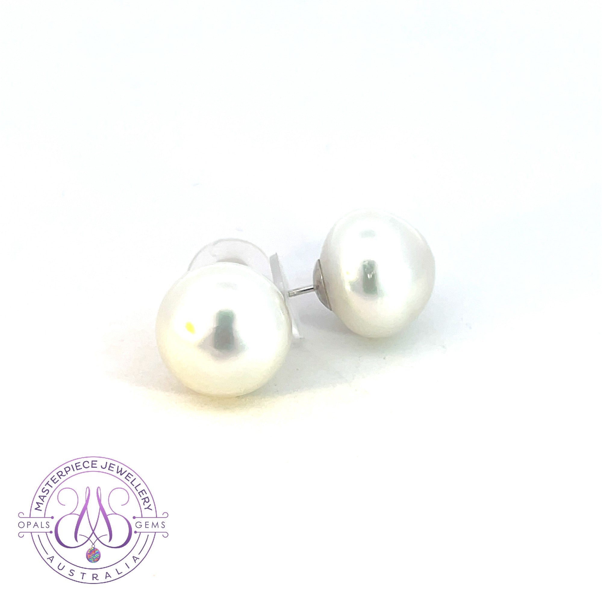 18kt White Gold 14-14.5mm South Sea Pearl studs