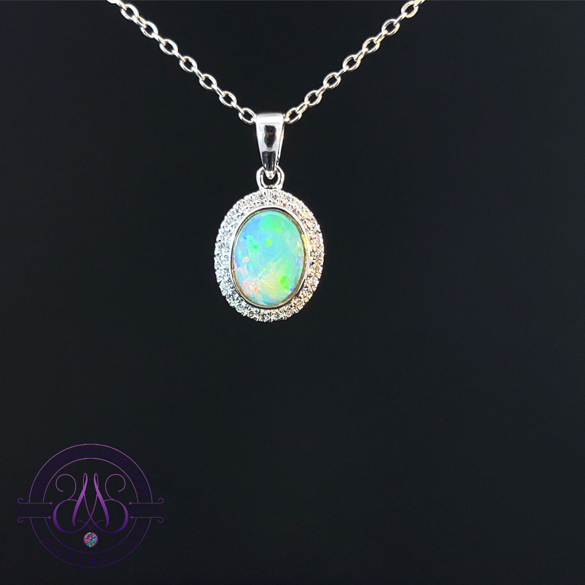 14k White Gold Oval Crystal Opal 0.51ct with diamonds cluster pendant