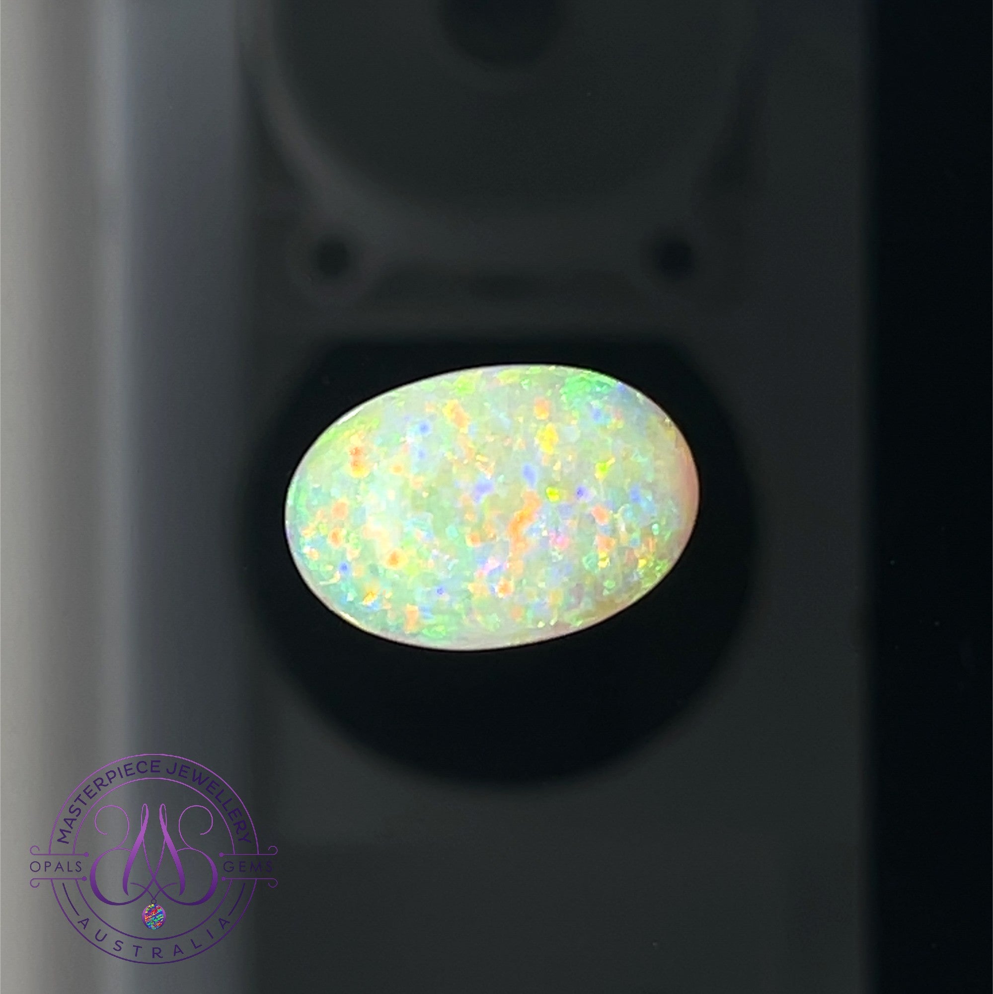 One Loose White Opal 11.42ct