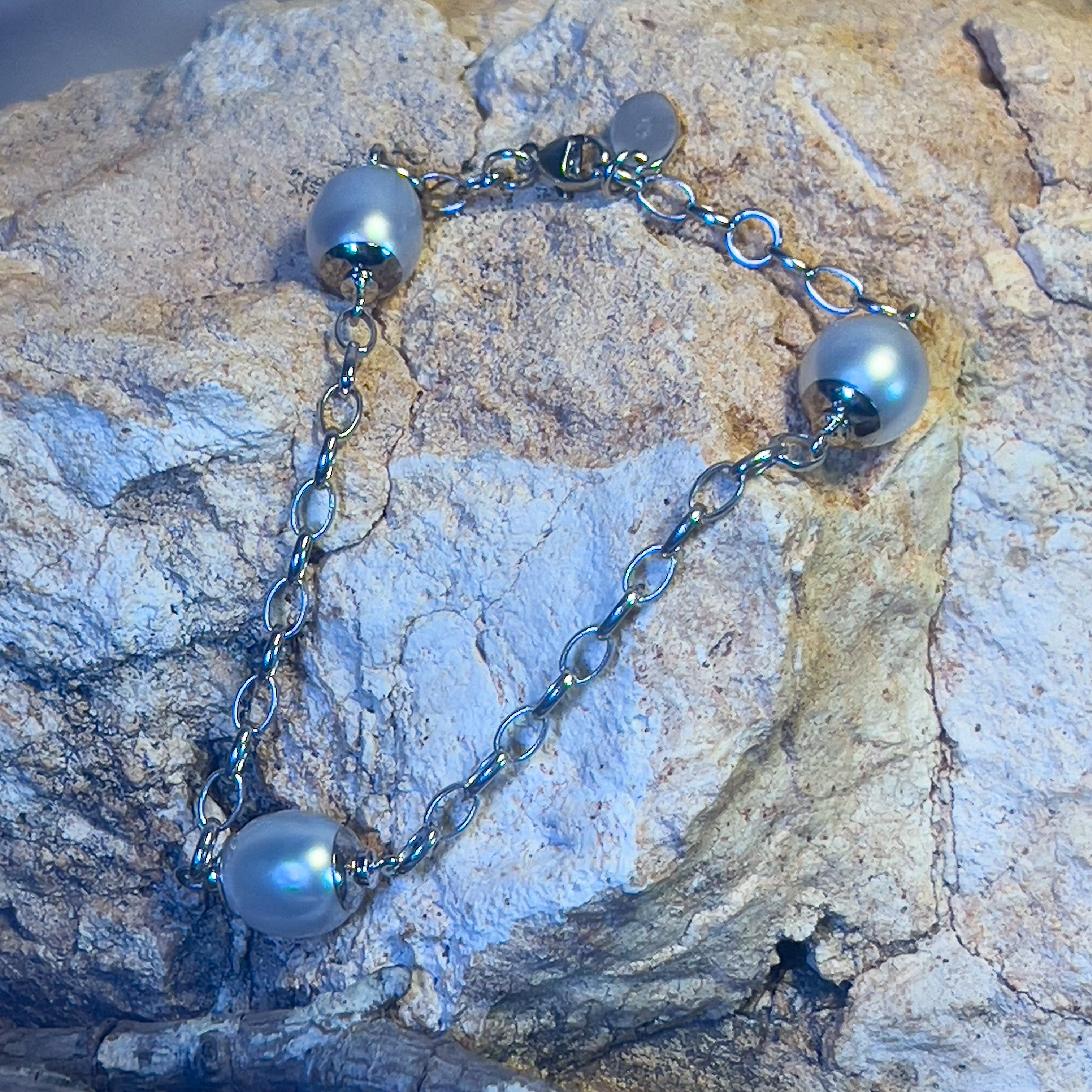 Sterling Silver South Sea 9mm Pearl bracelet - Masterpiece Jewellery Opal & Gems Sydney Australia | Online Shop