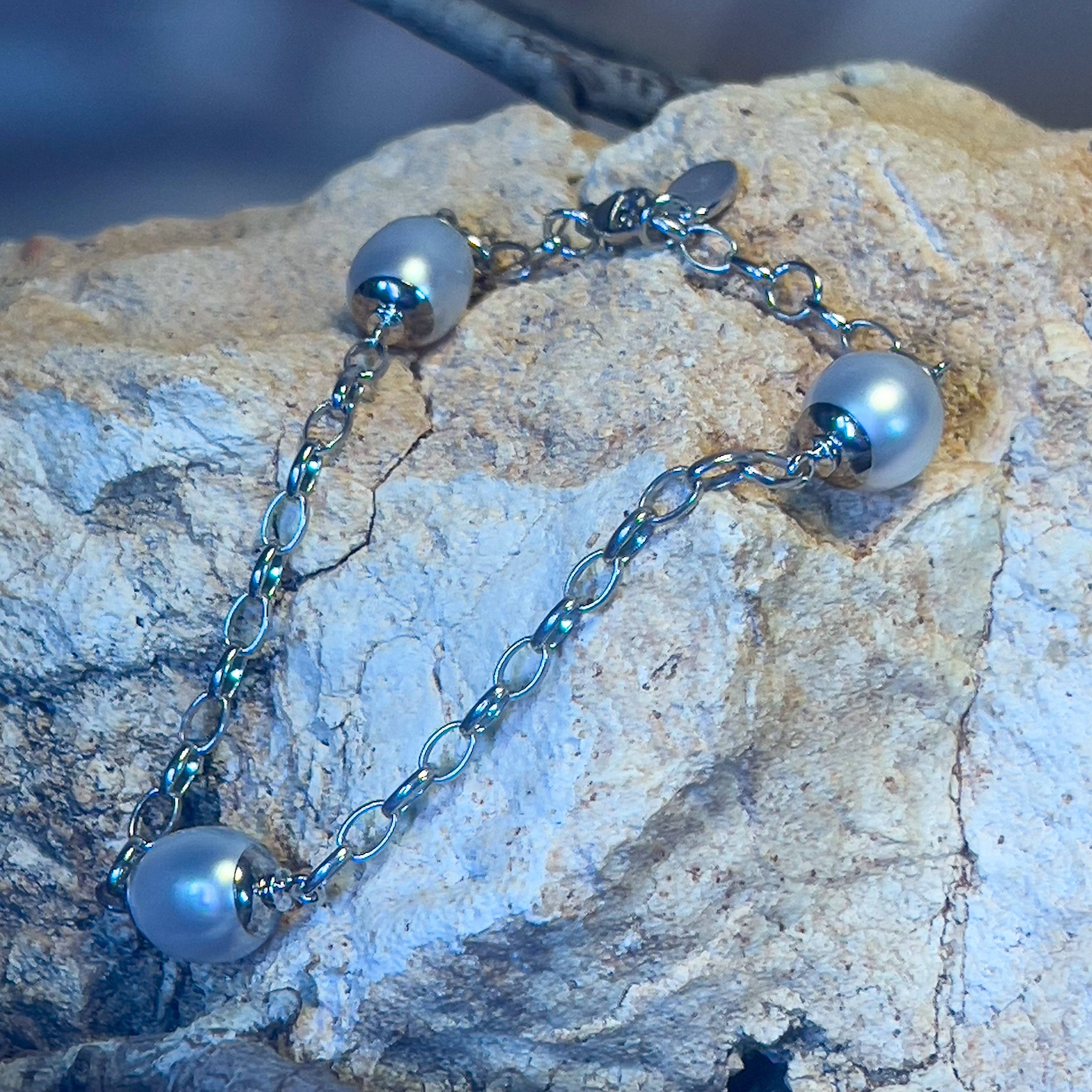 Sterling Silver South Sea 9mm Pearl bracelet - Masterpiece Jewellery Opal & Gems Sydney Australia | Online Shop