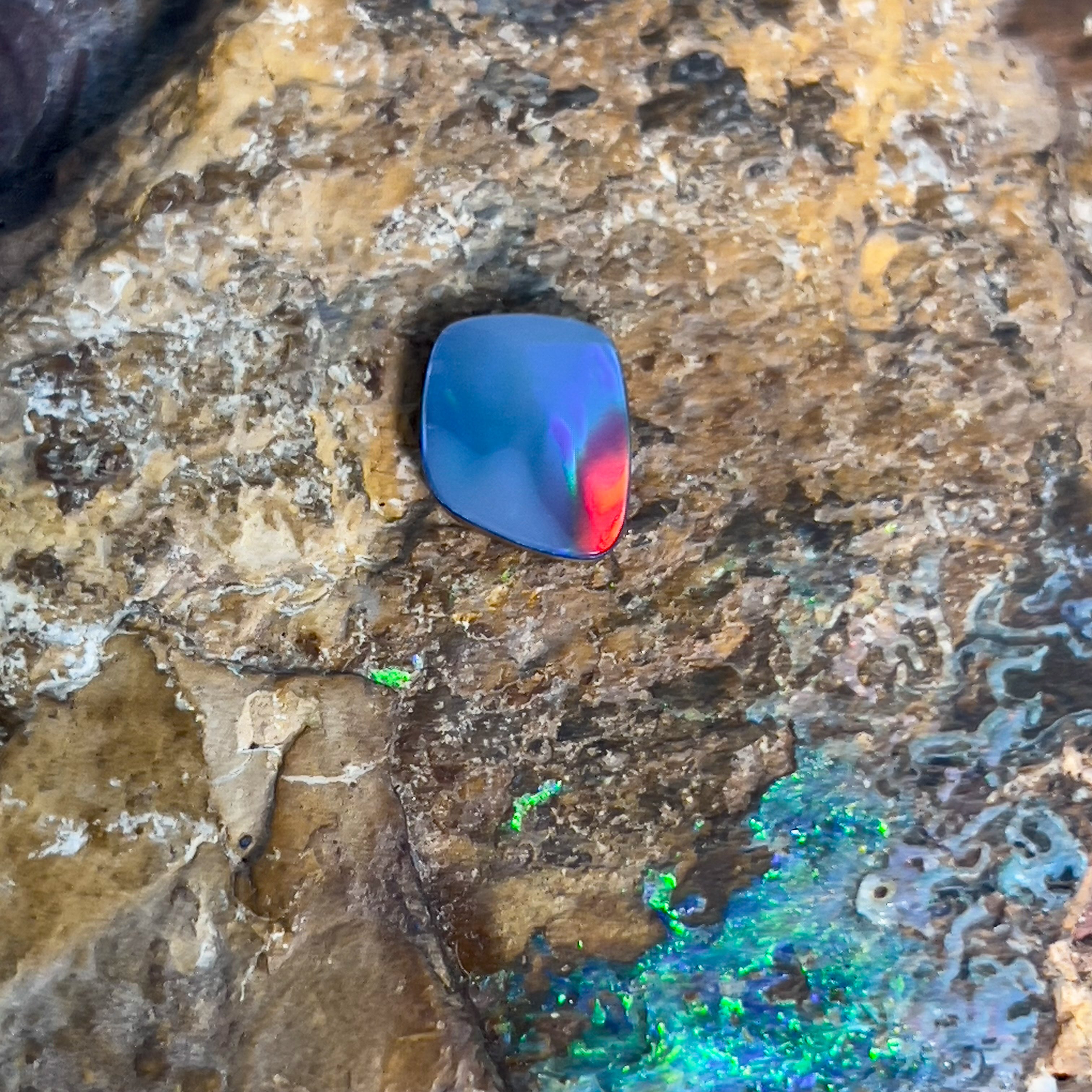 Loose Opal doublet 1.51ct - Masterpiece Jewellery Opal & Gems Sydney Australia | Online Shop