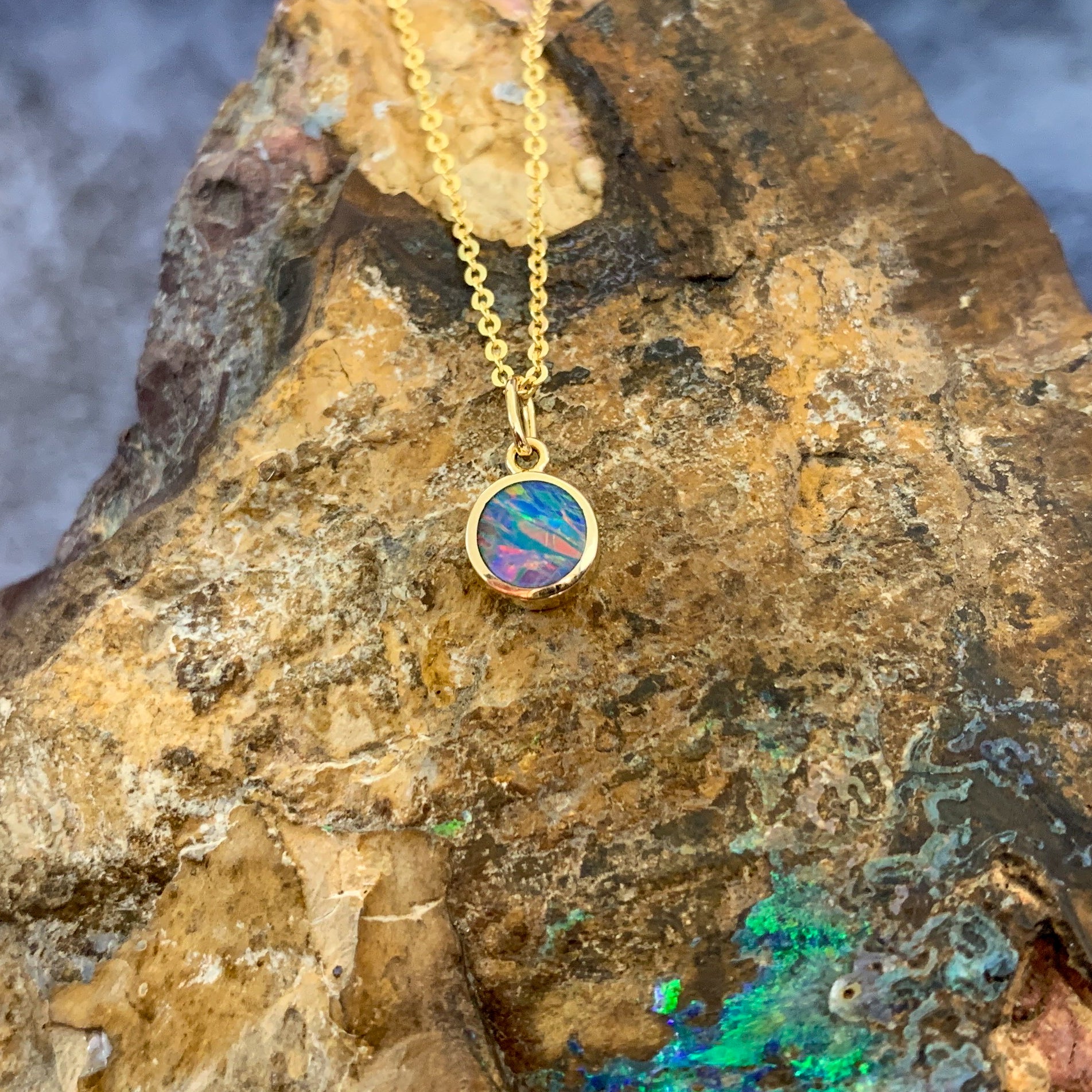 14kt Yellow Gold 5.7mm Round Opal doublet pendant - Masterpiece Jewellery Opal & Gems Sydney Australia | Online Shop