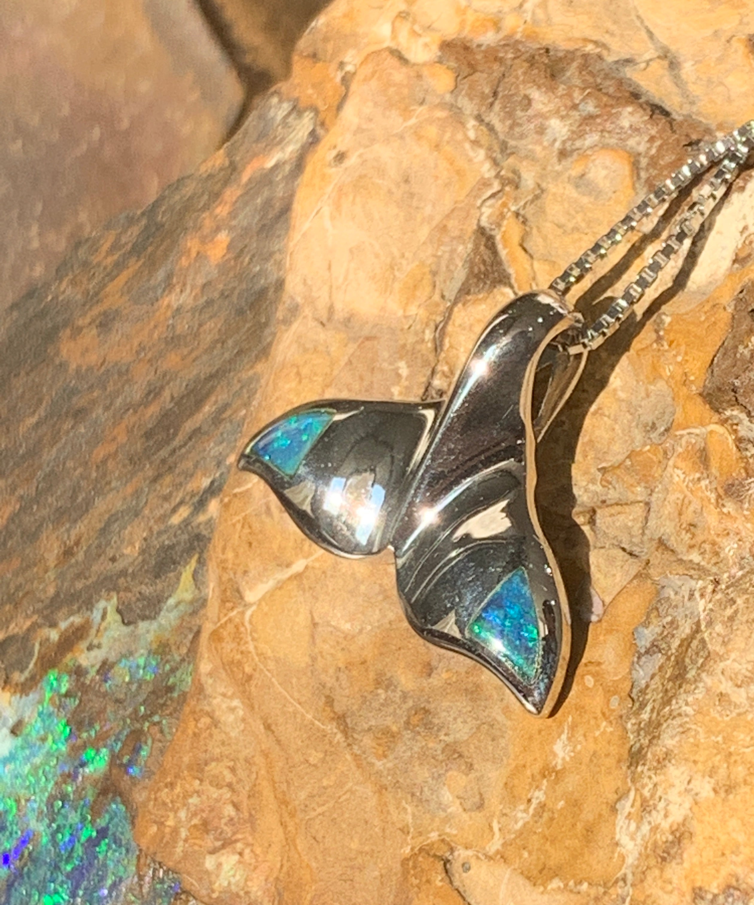 STERLING SILVER OPAL WHALE PENDANT - Masterpiece Jewellery Opal & Gems Sydney Australia | Online Shop