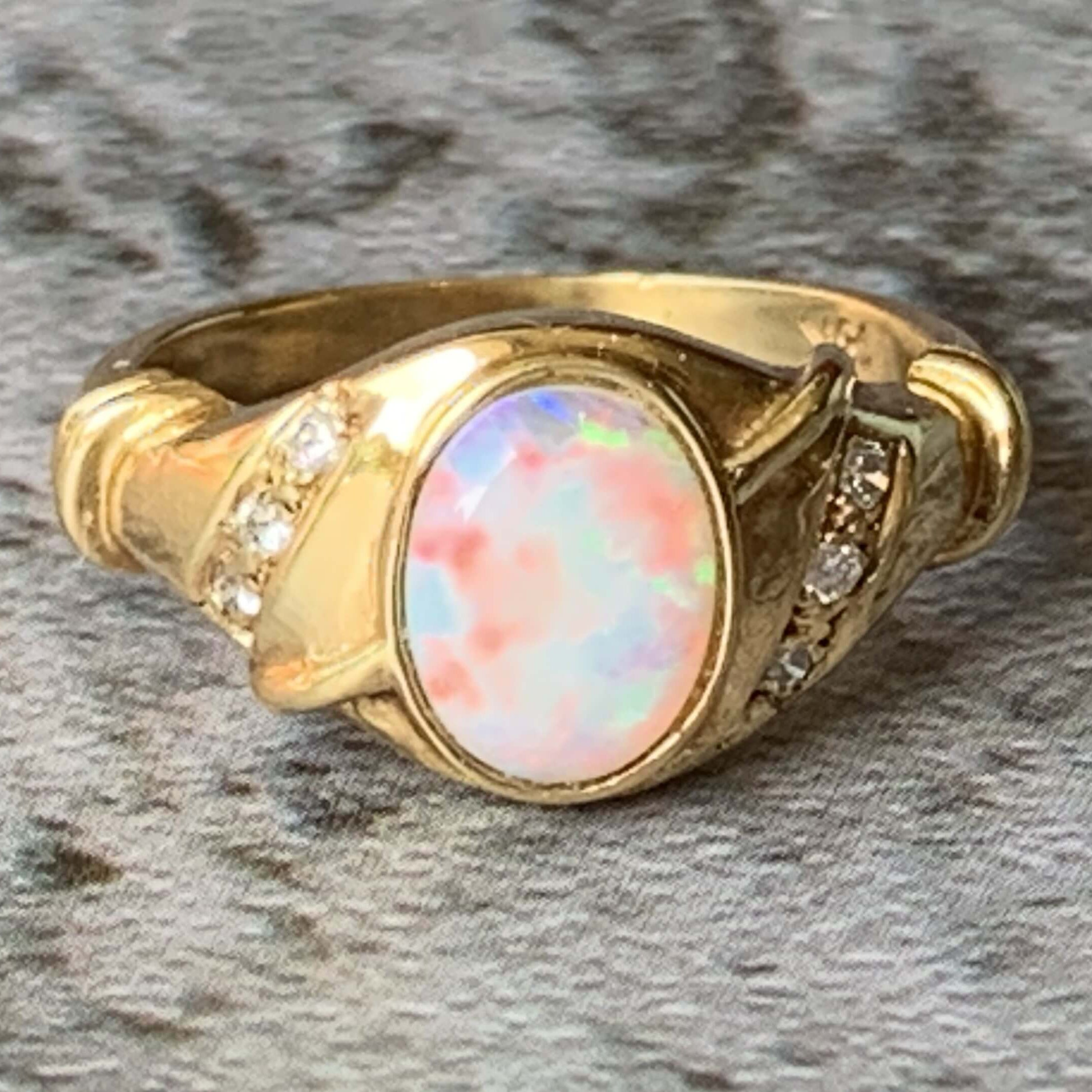 18kt Yellow Gold Fire Opal and Diamond ring - Masterpiece Jewellery Opal & Gems Sydney Australia | Online Shop