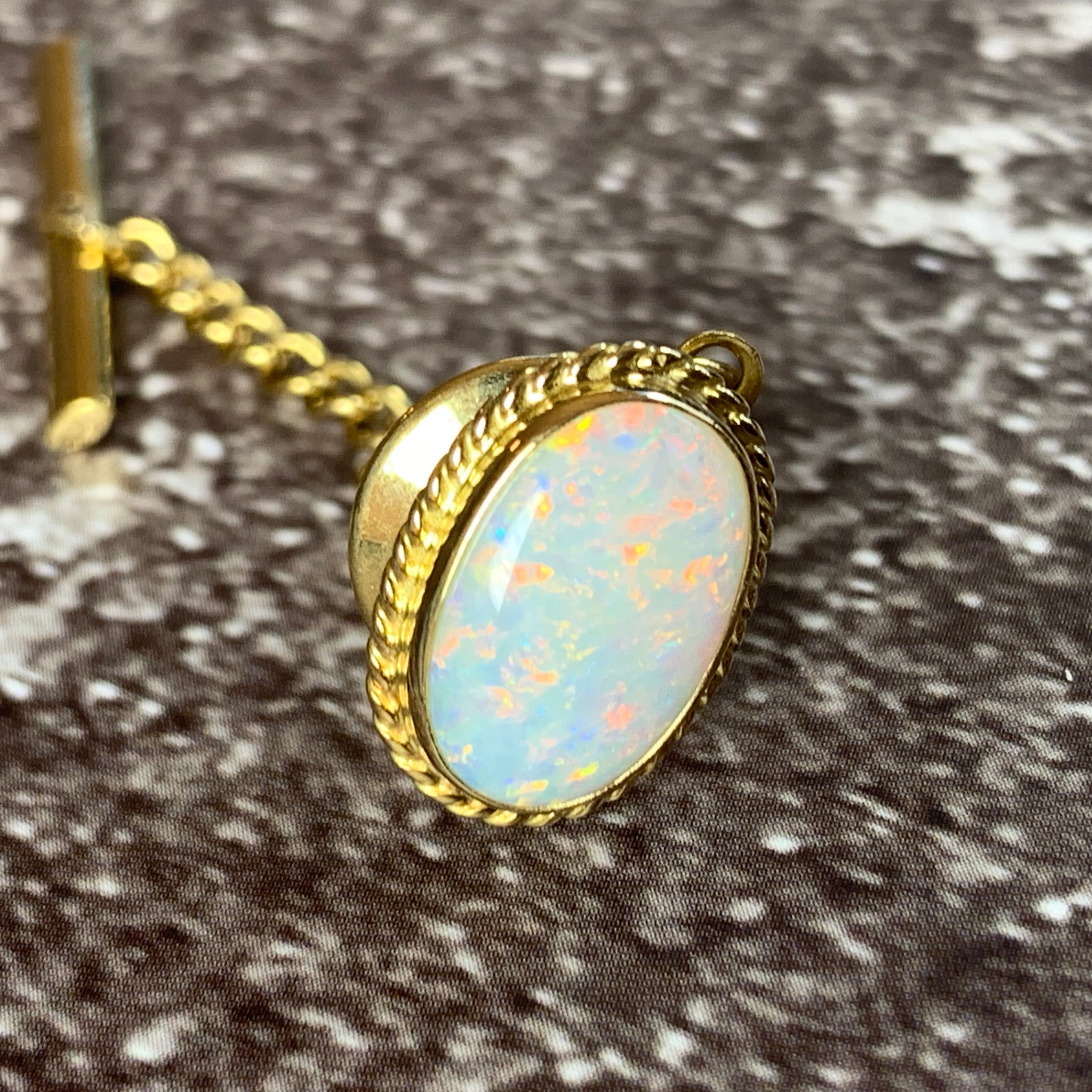 18kt Yellow Gold White Opal Tie pin 2.2ct - Masterpiece Jewellery Opal & Gems Sydney Australia | Online Shop