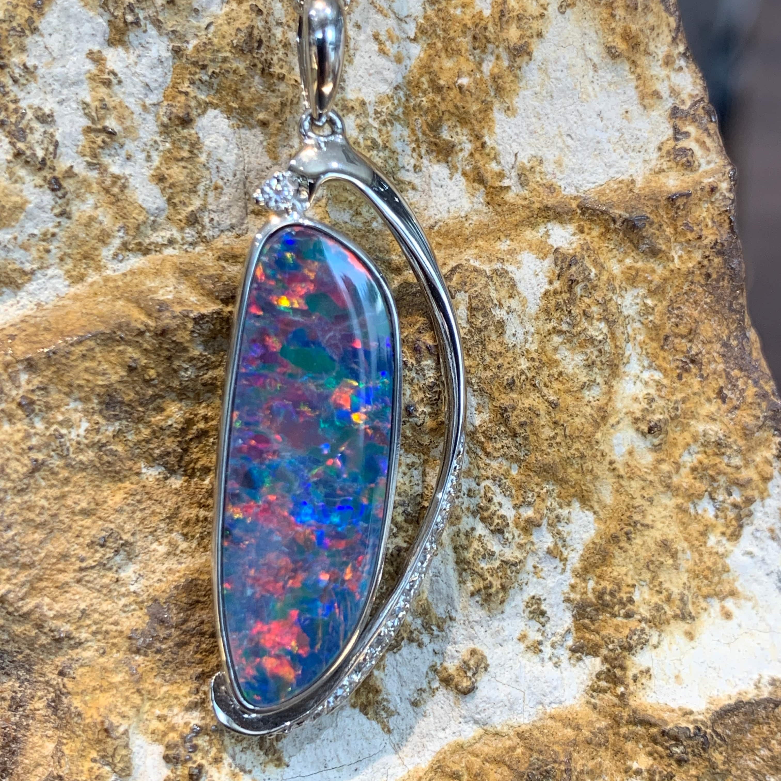 14kt White Gold Opal and diamond pendant - Masterpiece Jewellery Opal & Gems Sydney Australia | Online Shop