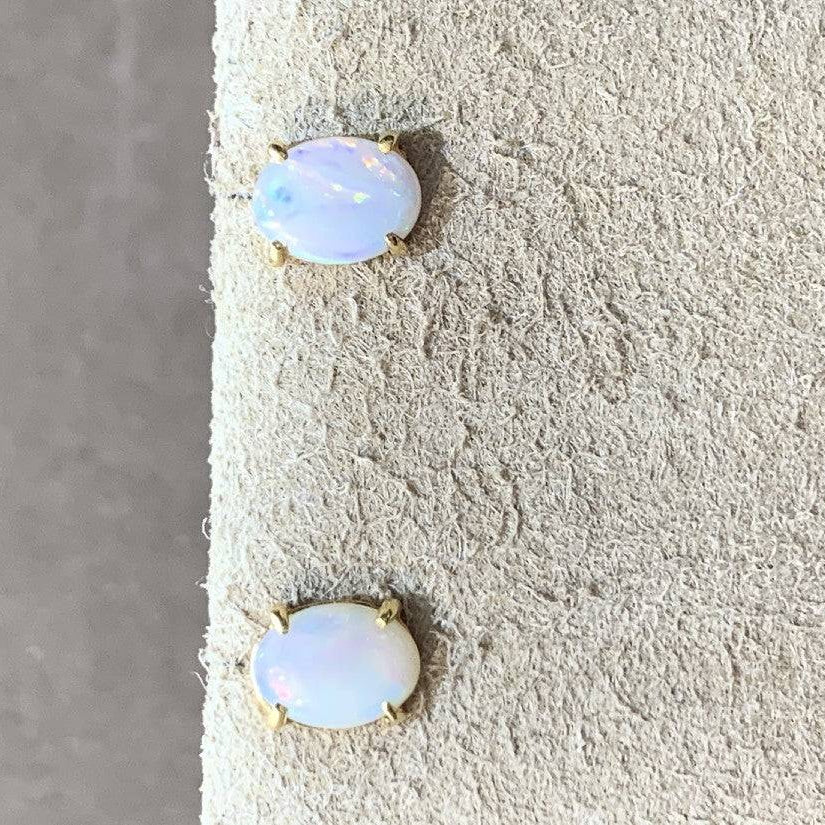 18KT YELLOW GOLD WHITE OPAL STUDS - Masterpiece Jewellery Opal & Gems Sydney Australia | Online Shop