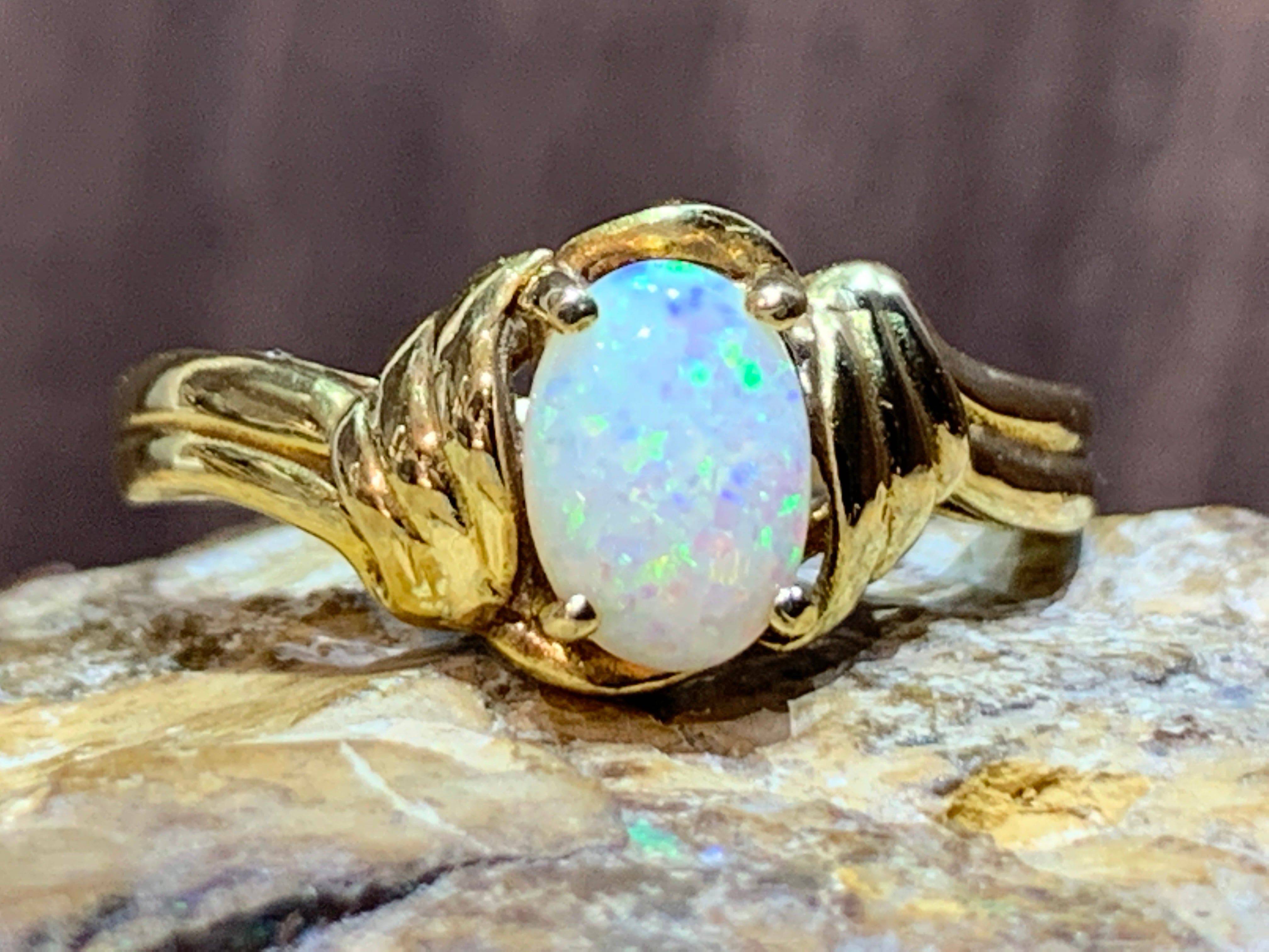 18kt Yellow Gold fancy solitaire Opal ring - Masterpiece Jewellery Opal & Gems Sydney Australia | Online Shop