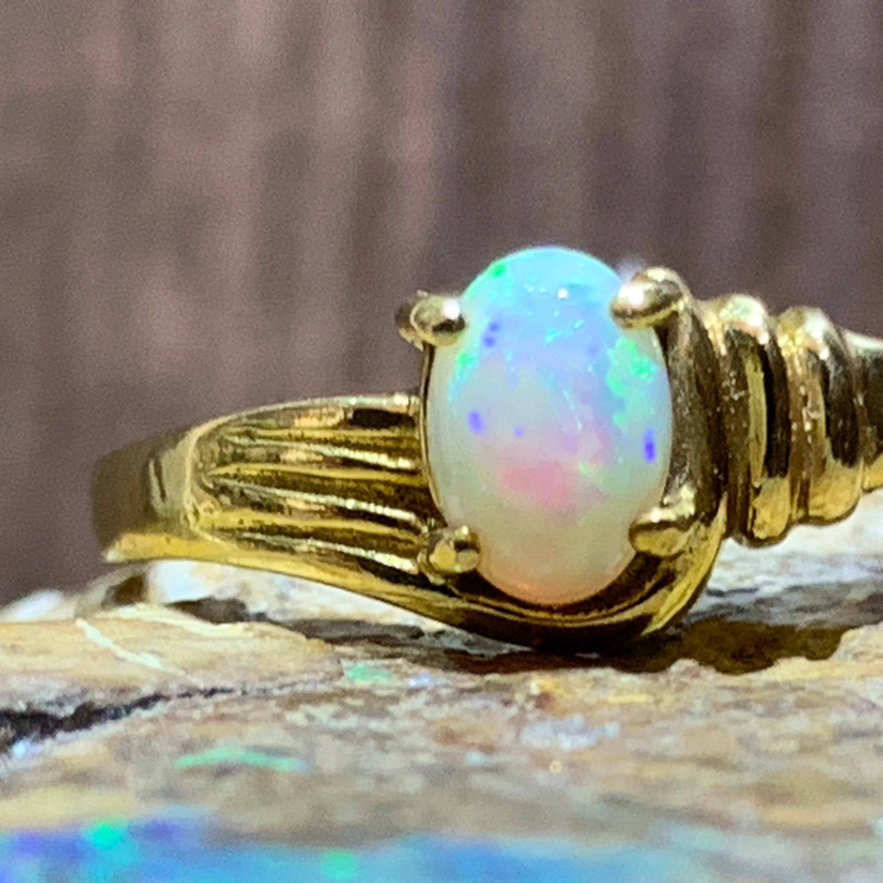 18kt Yellow Gold fancy solitaire ring - Masterpiece Jewellery Opal & Gems Sydney Australia | Online Shop