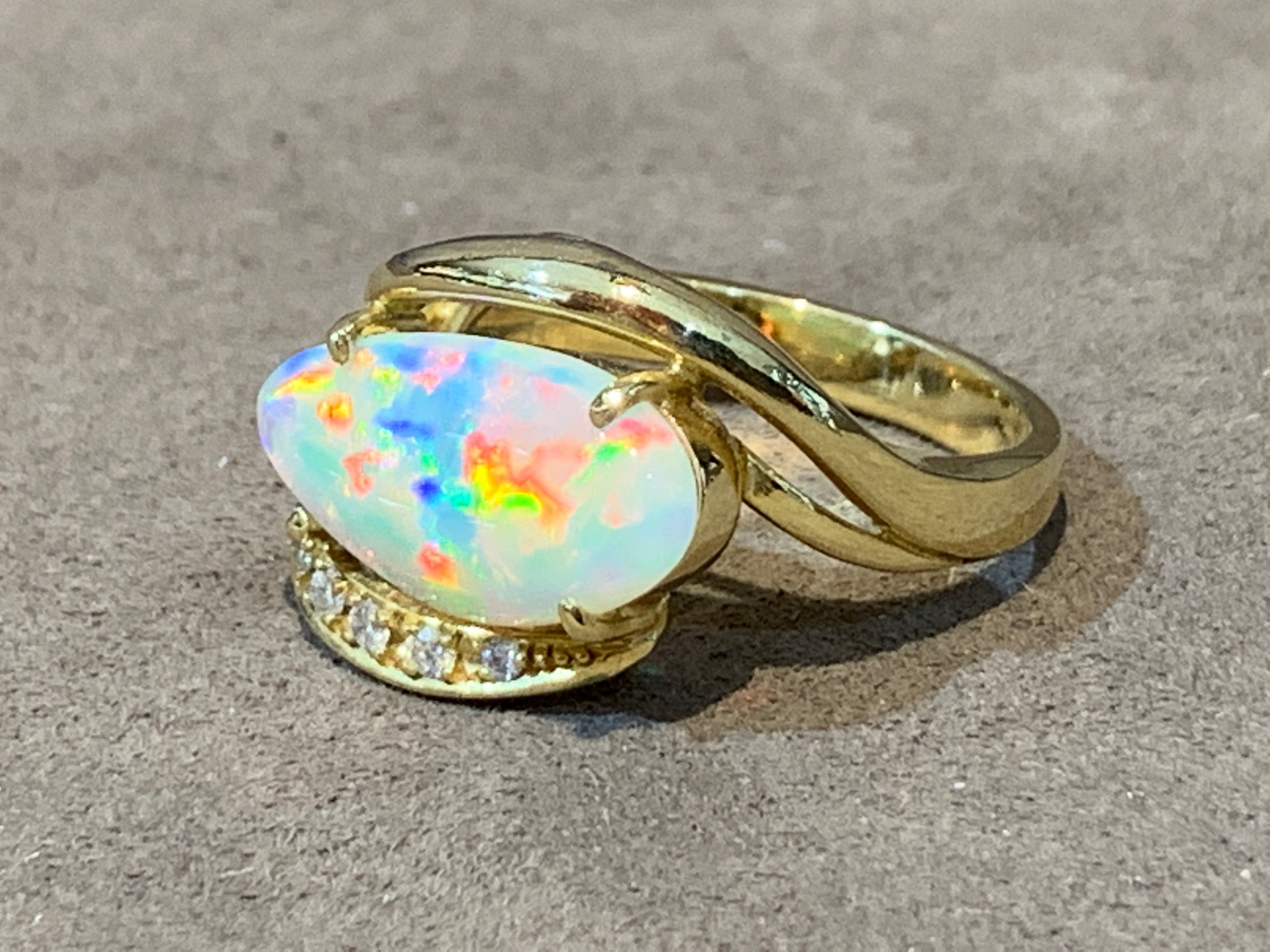 18KT YELLOW GOLD OPAL AND DIAMOND RING - Masterpiece Jewellery Opal & Gems Sydney Australia | Online Shop