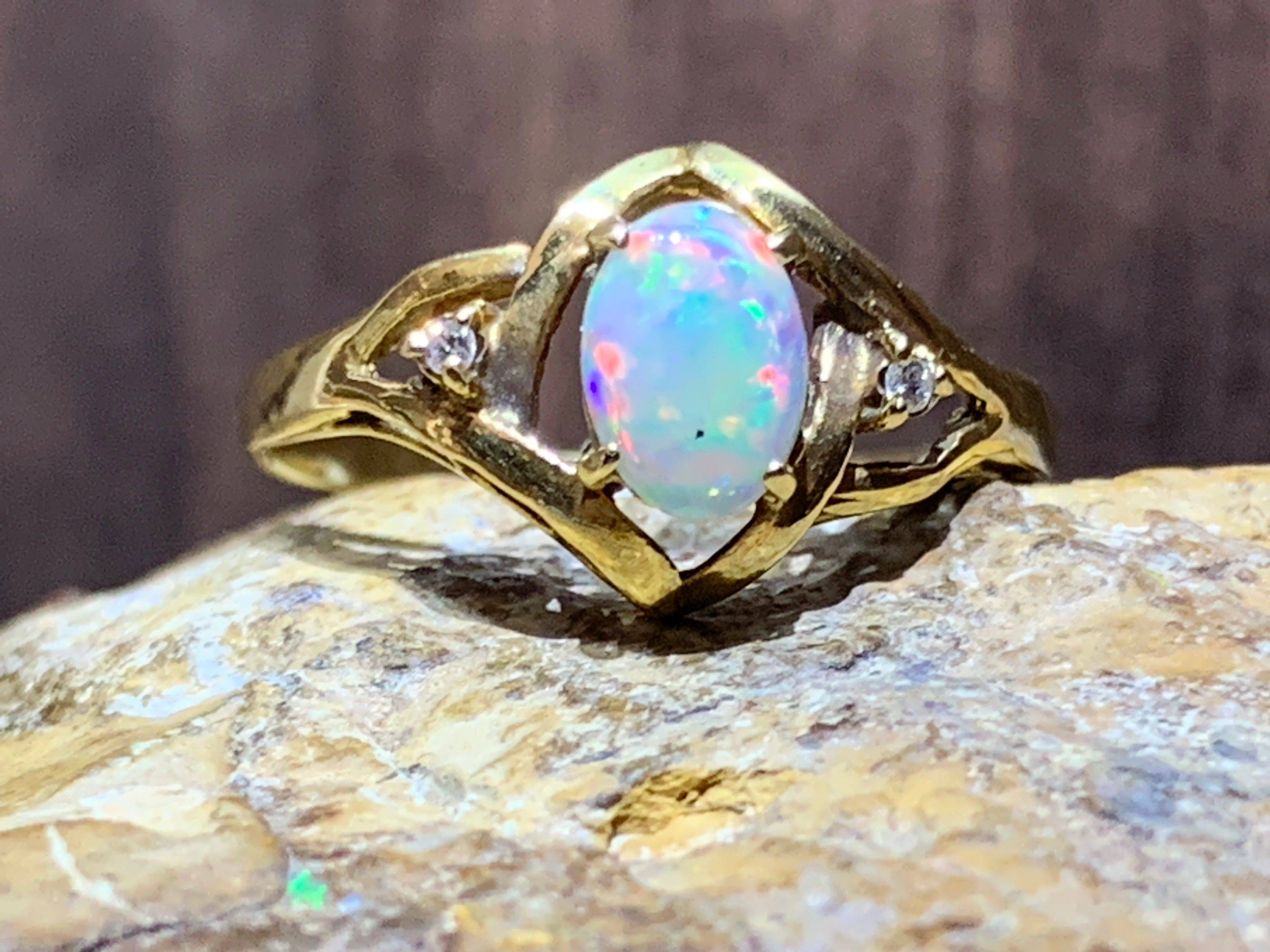 18kt Yellow Gold Opal and Diamond ring - Masterpiece Jewellery Opal & Gems Sydney Australia | Online Shop