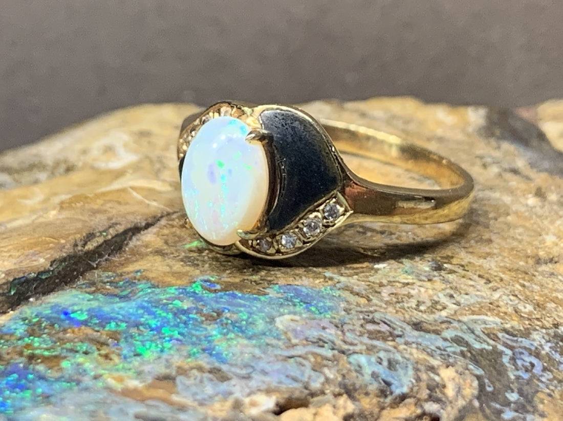 18kt Yellow Gold Opal , Onyx and Diamond ring - Masterpiece Jewellery Opal & Gems Sydney Australia | Online Shop