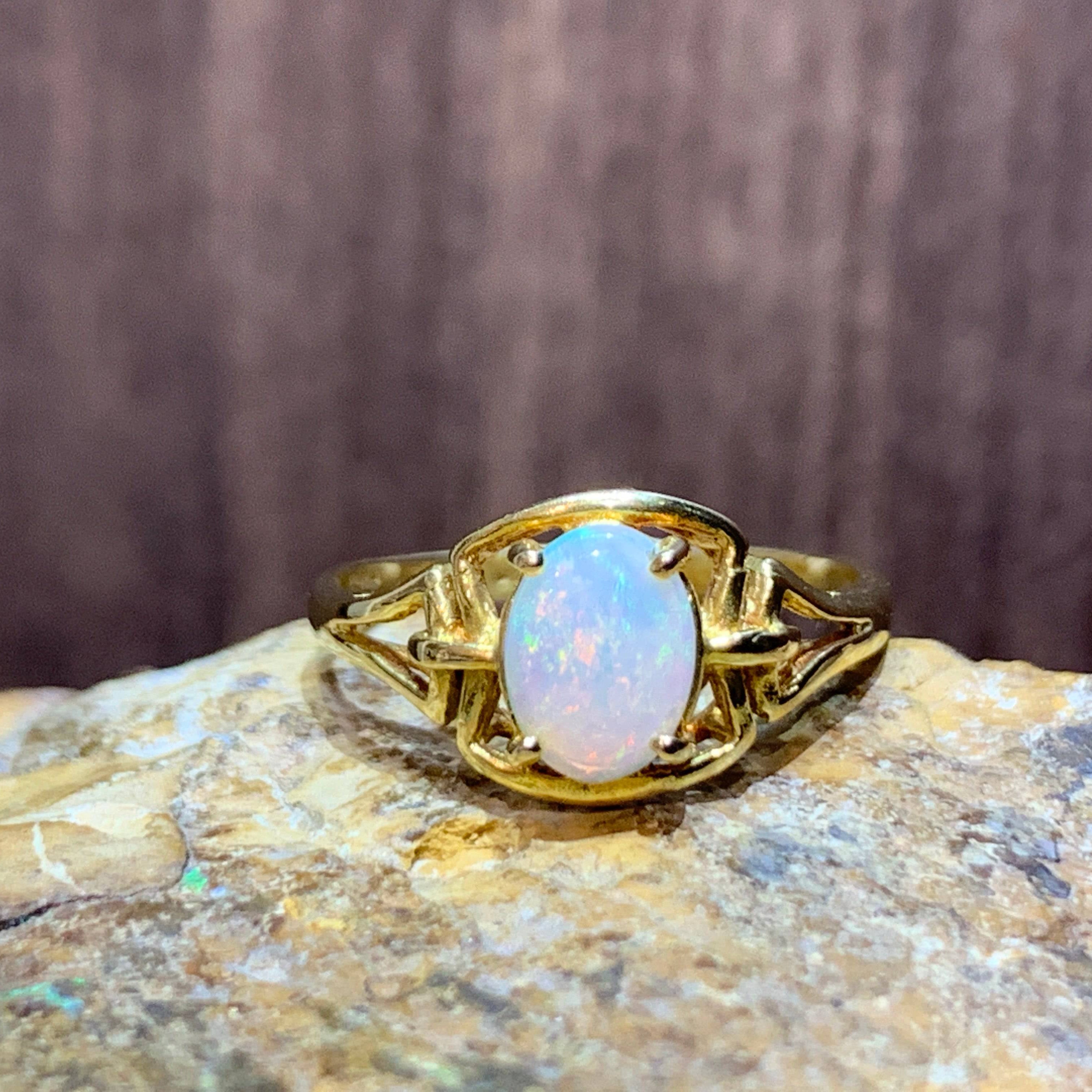 18kt Yellow Gold Opal ring - Masterpiece Jewellery Opal & Gems Sydney Australia | Online Shop