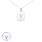 18kt White Gold 13.5mm South Sea Pearl pendant with diamond