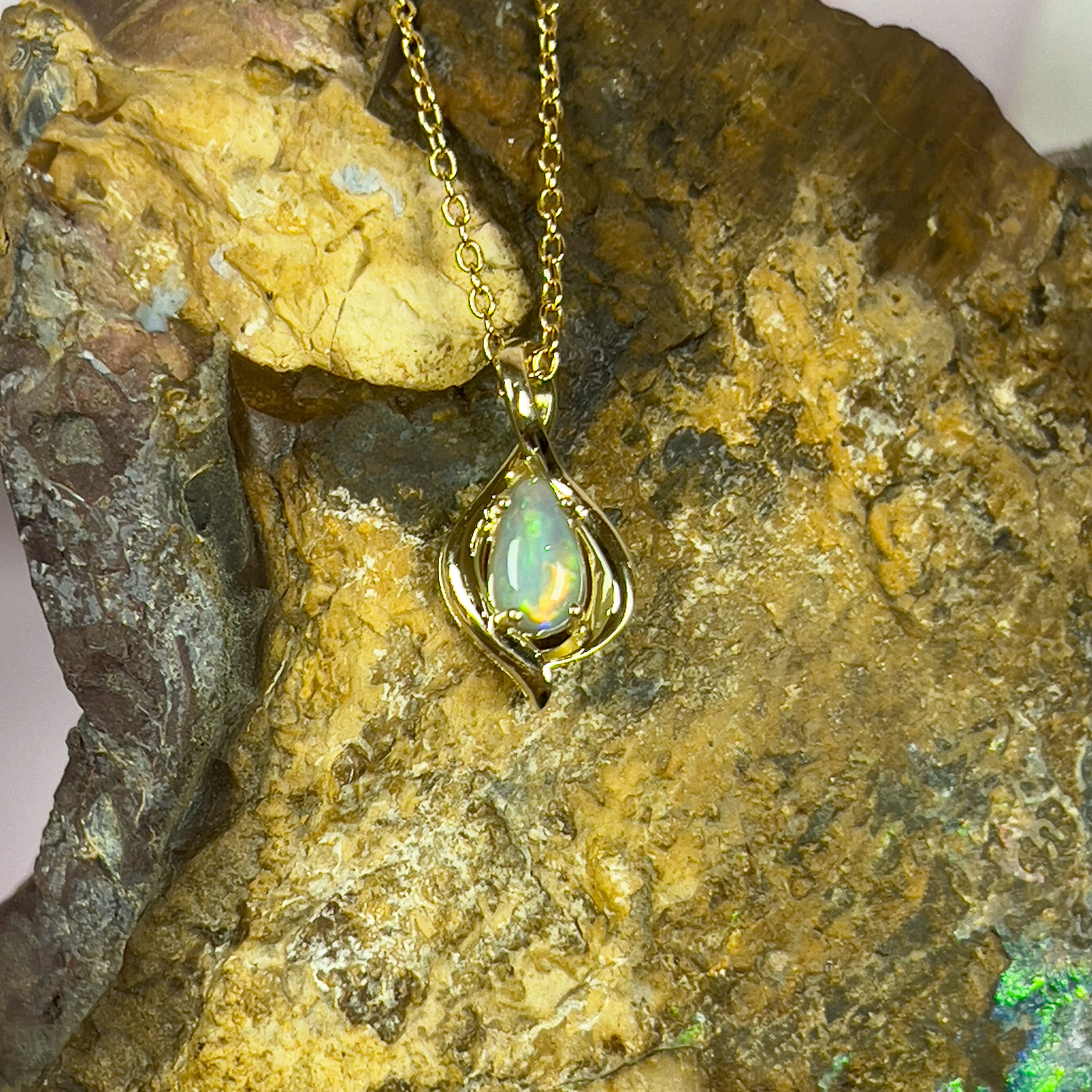 14kt Yellow Gold pendant with one Black teardrop opal 0.5ct - Masterpiece Jewellery Opal & Gems Sydney Australia | Online Shop