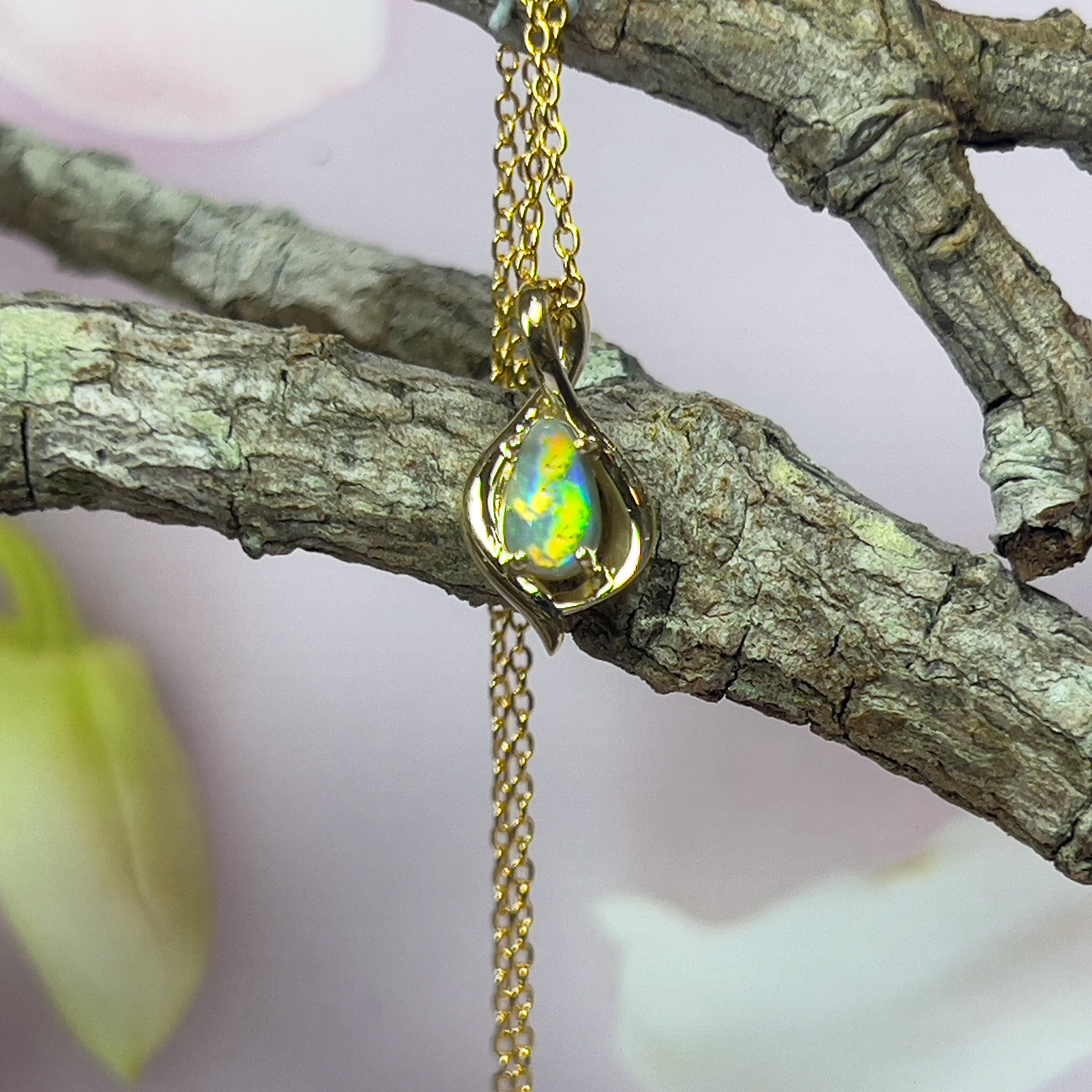 14kt Yellow Gold pendant with one Black teardrop opal 0.5ct - Masterpiece Jewellery Opal & Gems Sydney Australia | Online Shop