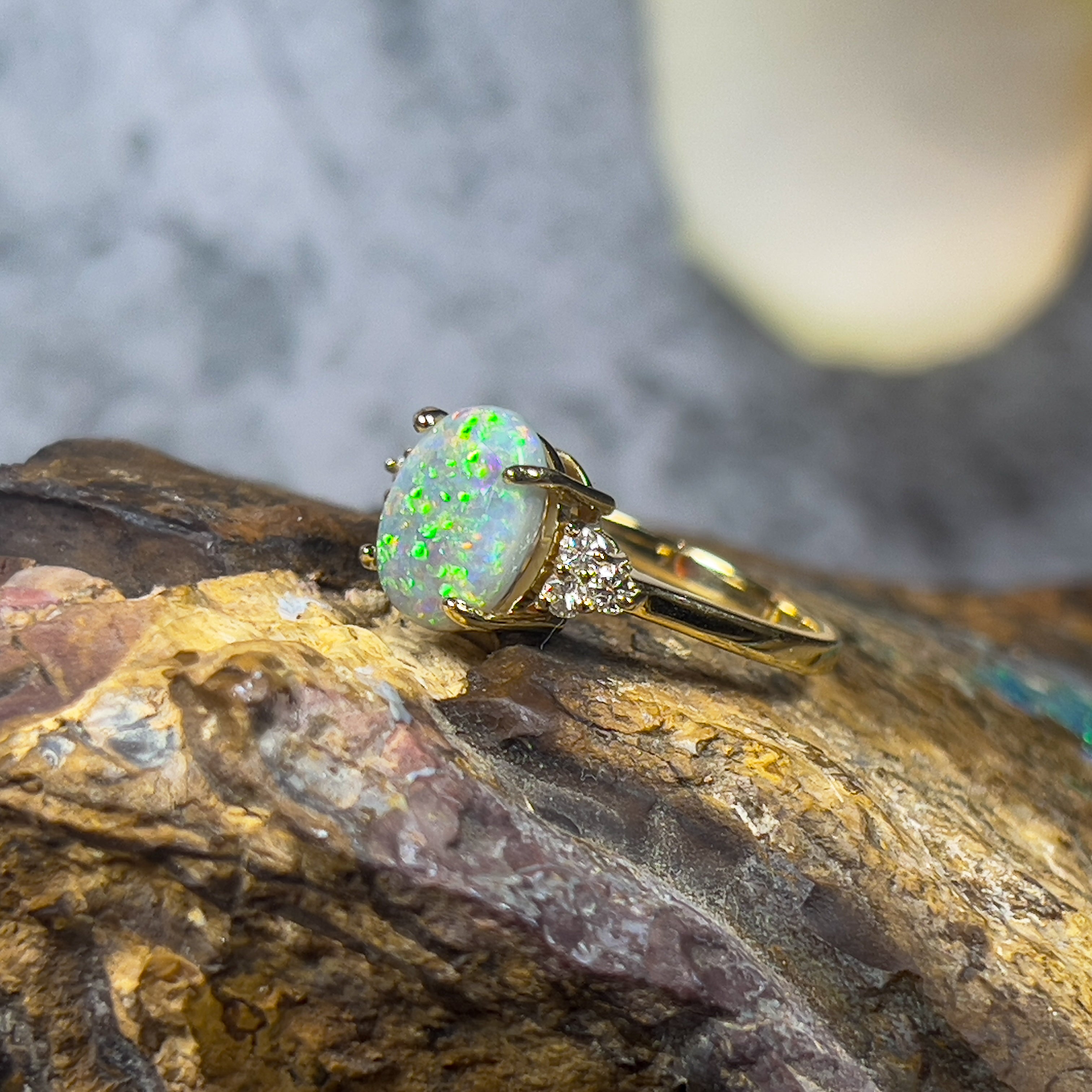 18kt Yellow Gold Semi Black Opal 2.31ct with Round Brilliant cut diamonds ring