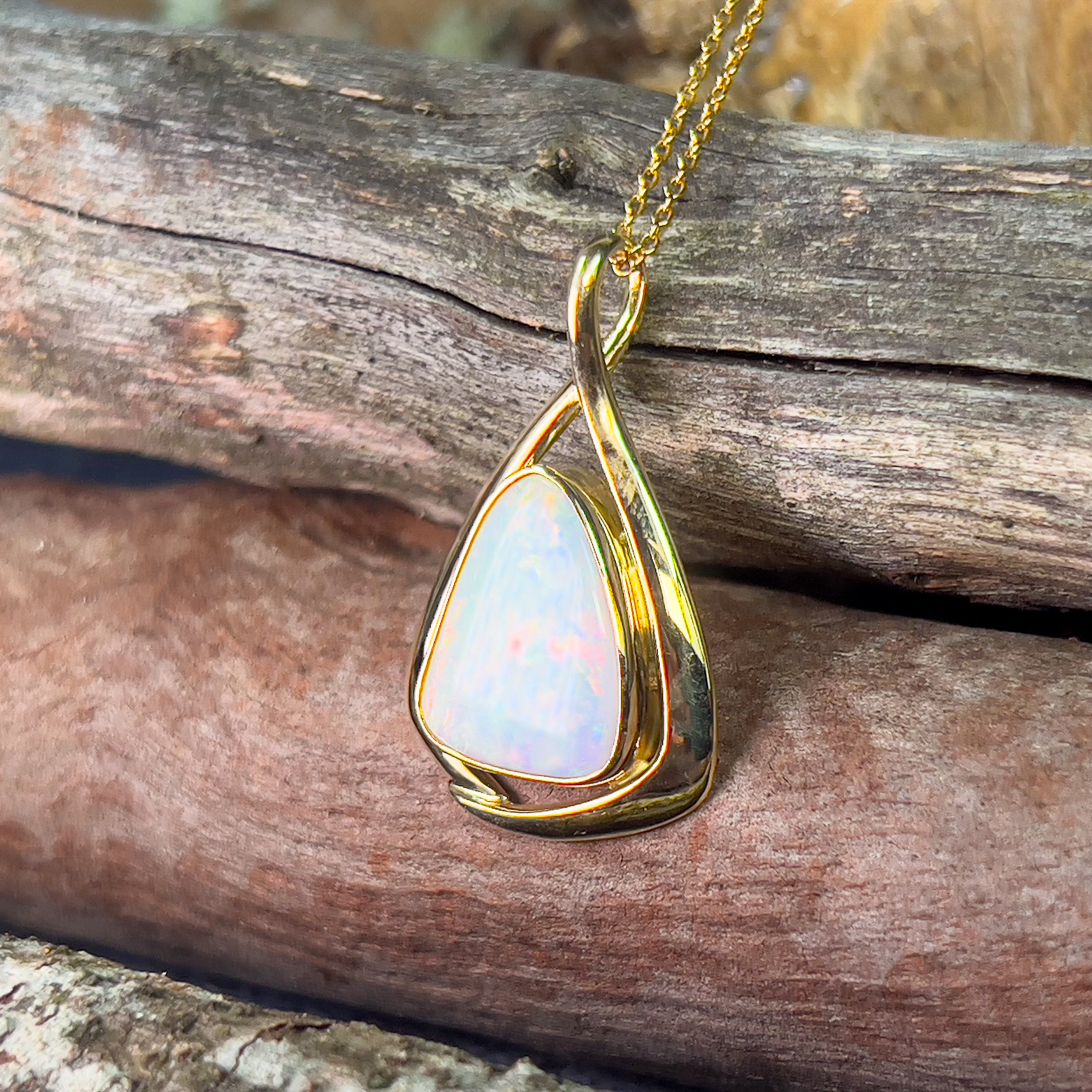 18kt Yellow Gold White Opal 4.5ct pendant - Masterpiece Jewellery Opal & Gems Sydney Australia | Online Shop