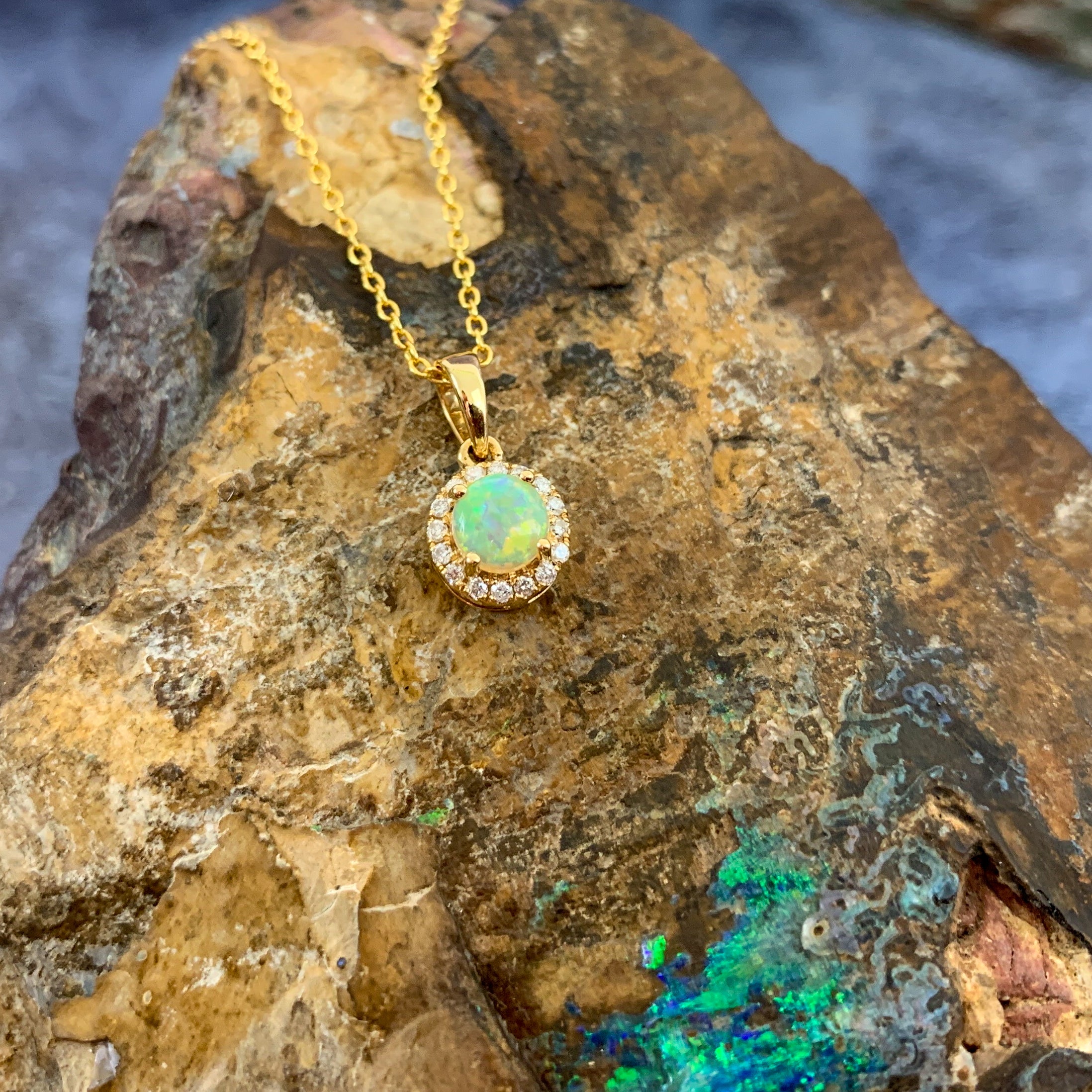 18kt Yellow Gold round Opal halo pendant - Masterpiece Jewellery Opal & Gems Sydney Australia | Online Shop