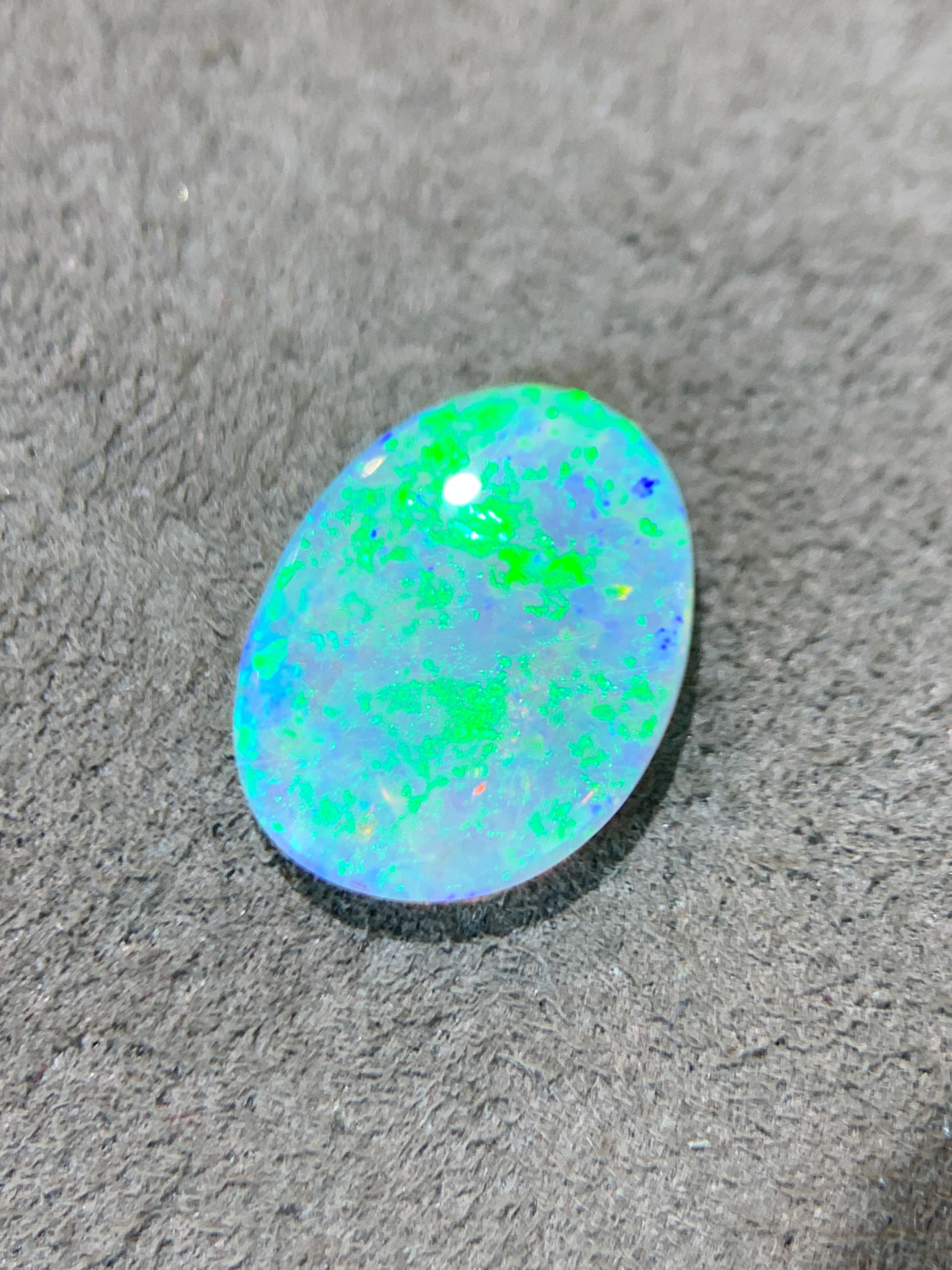 Crystal Opal Oval shape 0.82ct - Masterpiece Jewellery Opal & Gems Sydney Australia | Online Shop