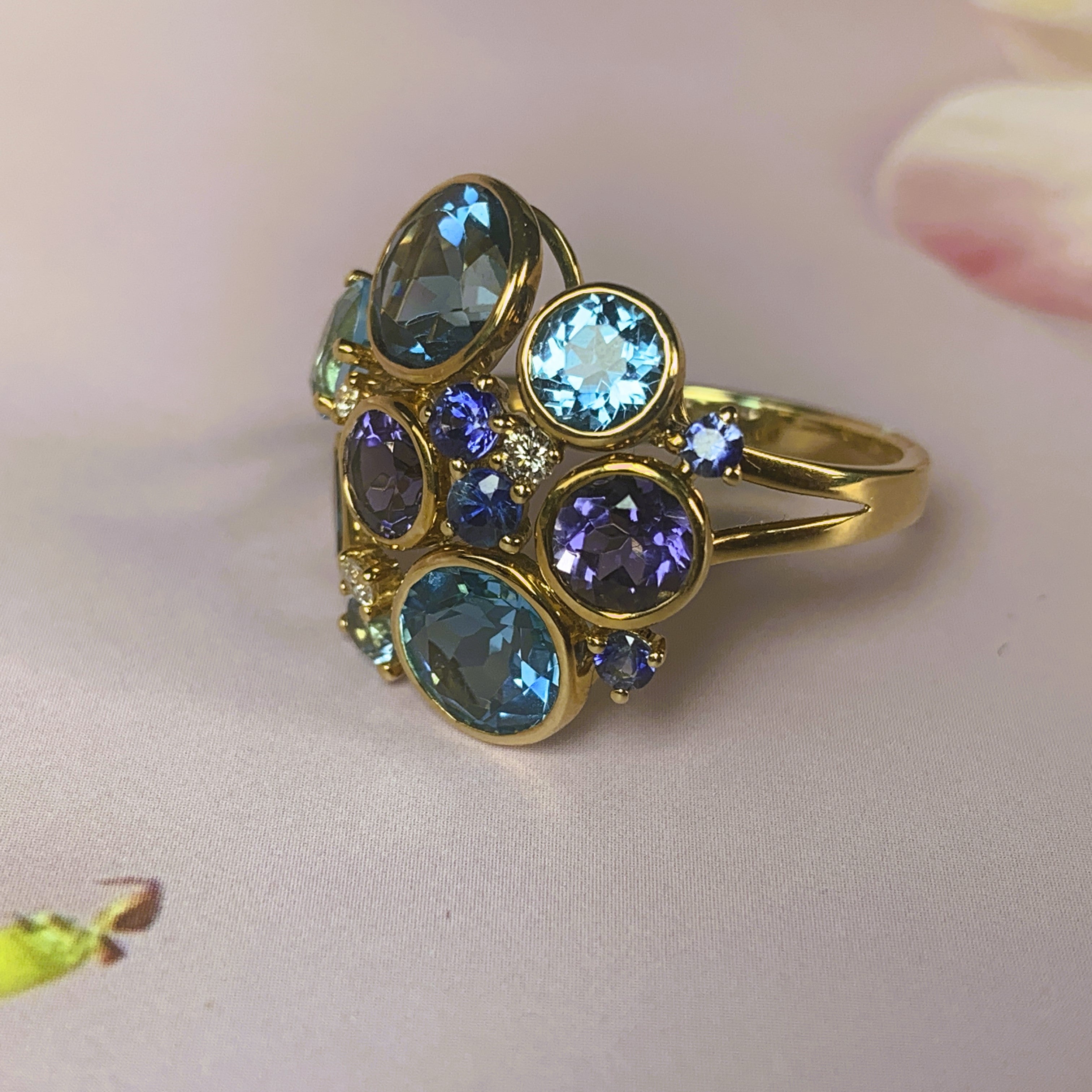 18kt Yellow Gold designer cluster ring with Tanzanite, Blue Topaz and Iolite - Masterpiece Jewellery Opal & Gems Sydney Australia | Online Shop