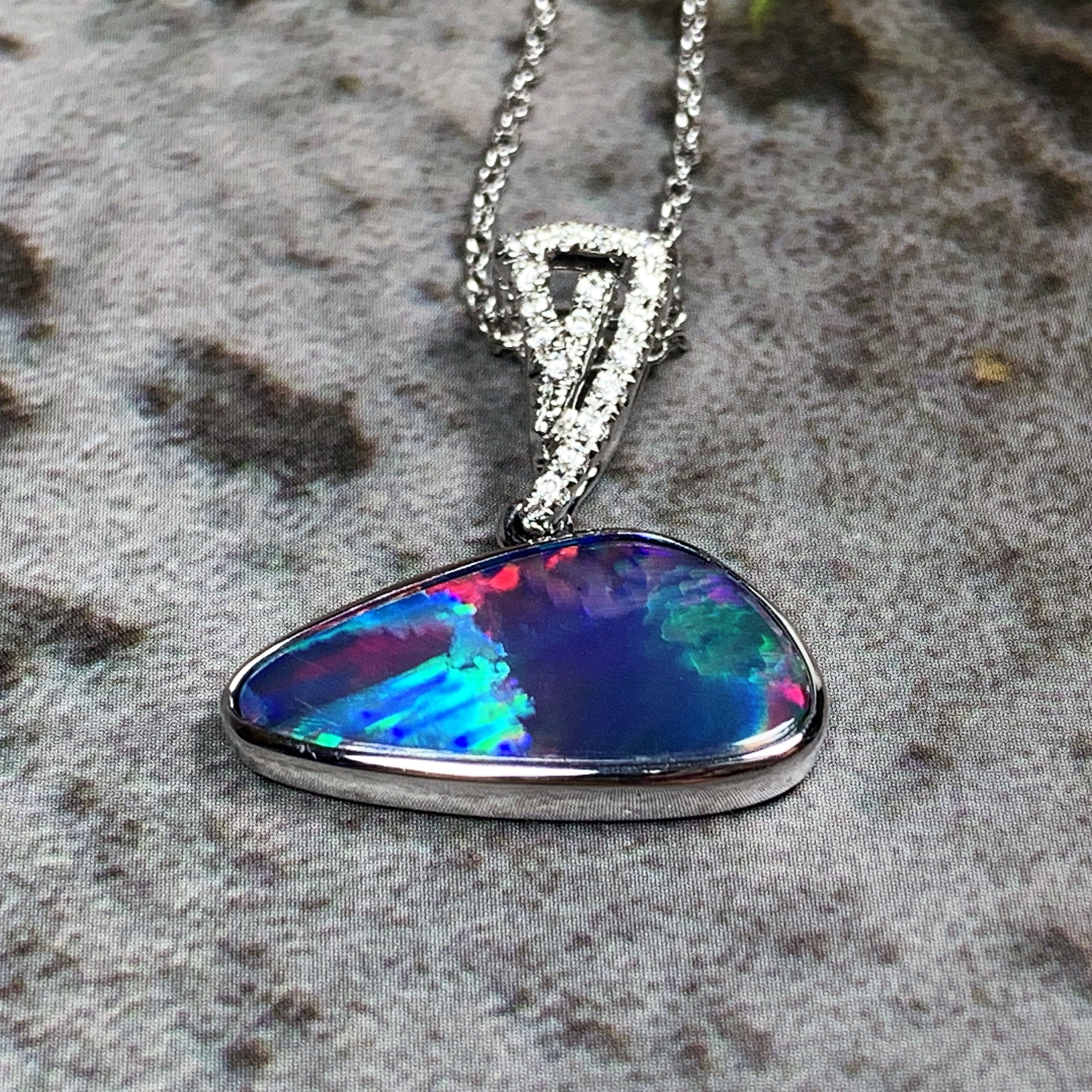 14kt White Gold Opal 3.6ct and Diamond pendant - Masterpiece Jewellery Opal & Gems Sydney Australia | Online Shop