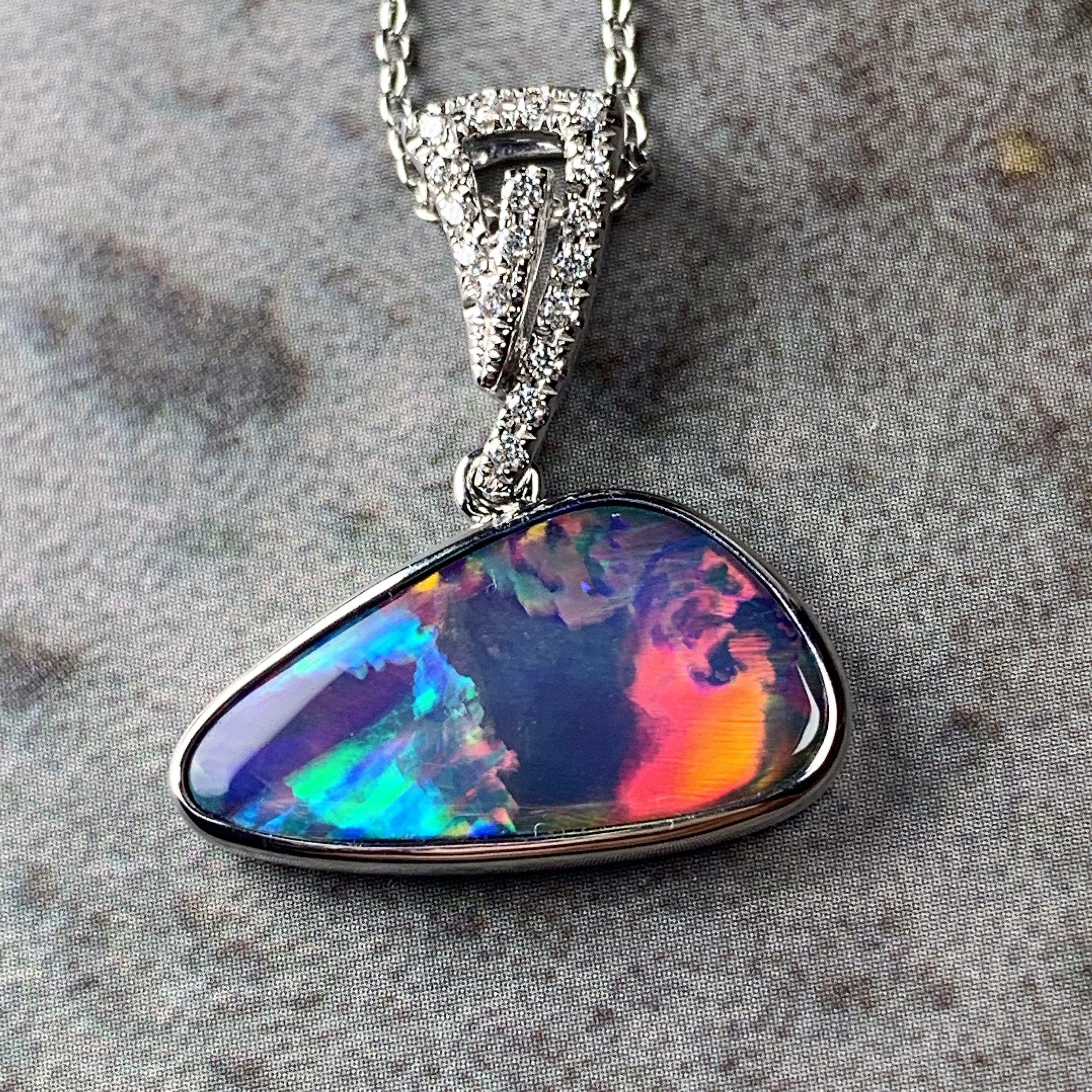 14kt White Gold Opal 3.6ct and Diamond pendant - Masterpiece Jewellery Opal & Gems Sydney Australia | Online Shop