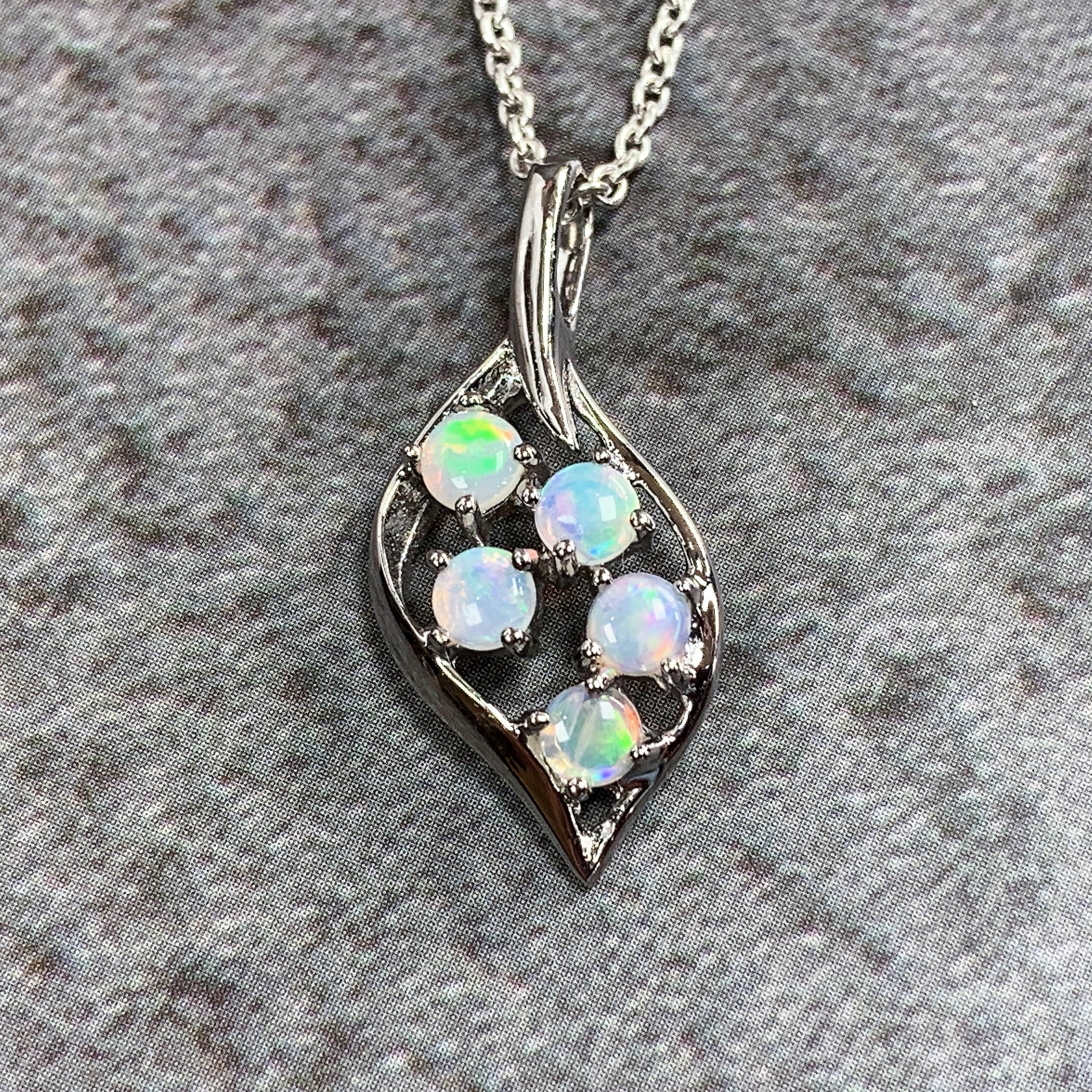 Sterling Silver Leaf motif Opal 3mm pendant - Masterpiece Jewellery Opal & Gems Sydney Australia | Online Shop