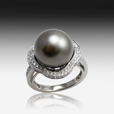 18KT WHITE GOLD BLACK PEARL AND DIAMOND RING - Masterpiece Jewellery Opal & Gems Sydney Australia | Online Shop